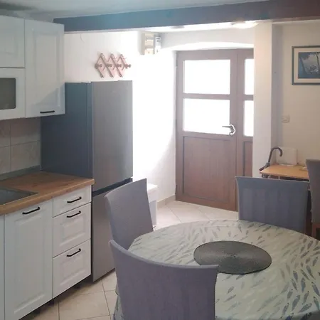 3 Bedroom Beautiful In *